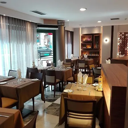 מלון Windsor 4*