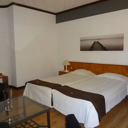 Windsor מלון 4*